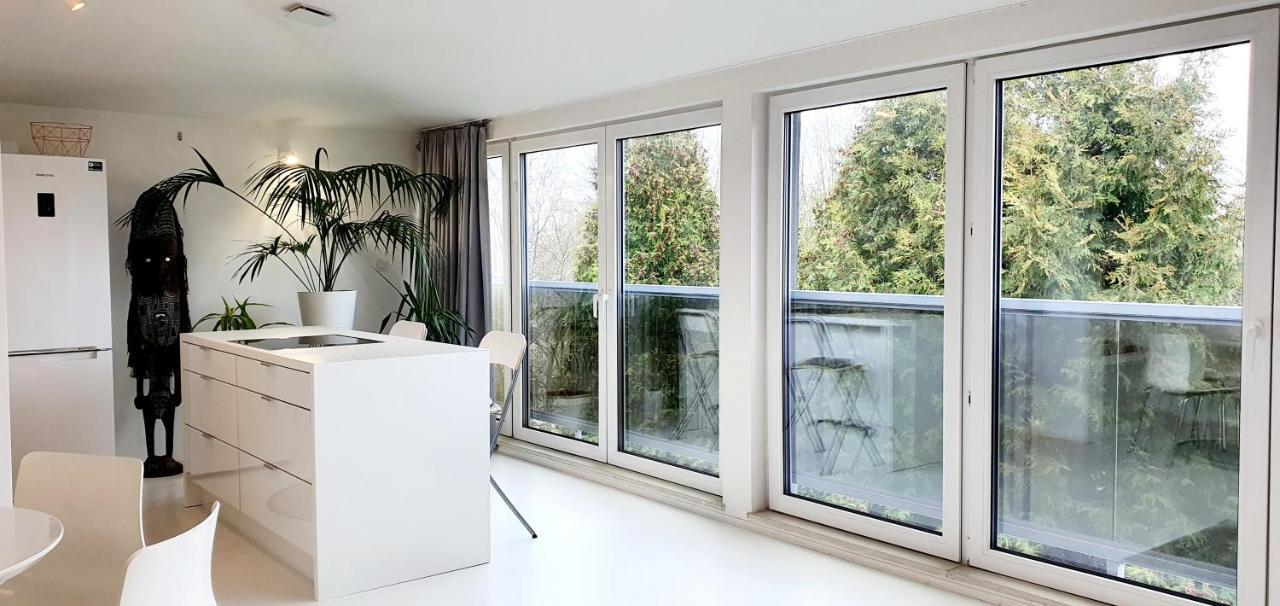 Loft 85 M2 Wilanow Krolewski Self Checkin Warszawa Exteriör bild